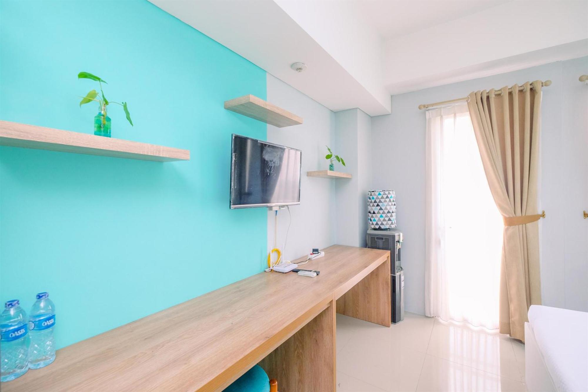 Homey And Simply Look At Icon By Travelio